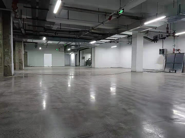 金剛砂耐磨地坪