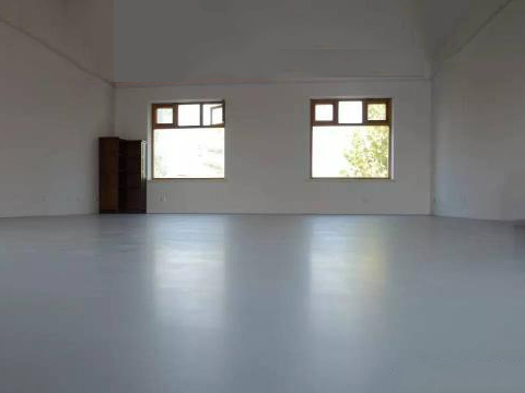 水泥基自流平地坪的注意事項(xiàng)和問(wèn)題解決